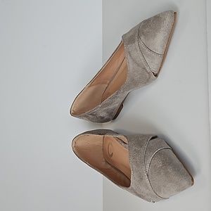 Journee Collection, gray, slip-on, flats. Size 7.